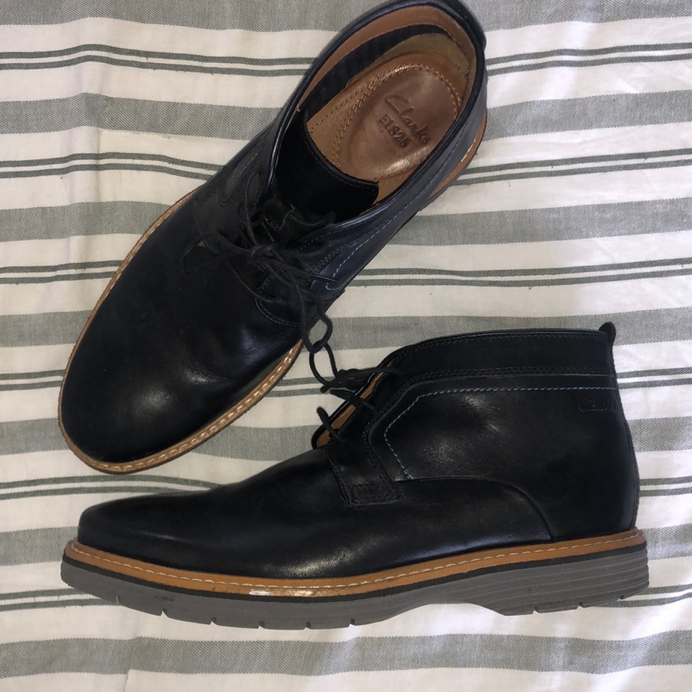 Men’s black Clark boots
